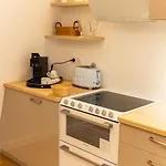 Loft De Gamme Design Avec Climatisation Apartman *