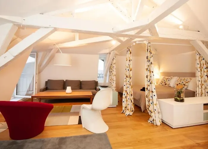 Appartement Loft De Gamme Design Avec Climatisation Eymet